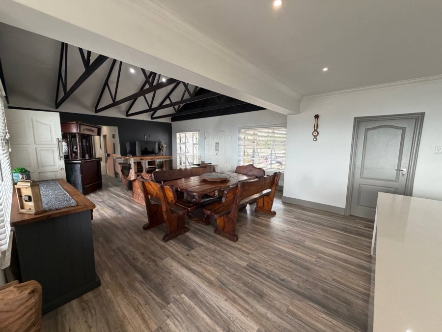 5 Bedroom Property for Sale in Dana Bay Western Cape